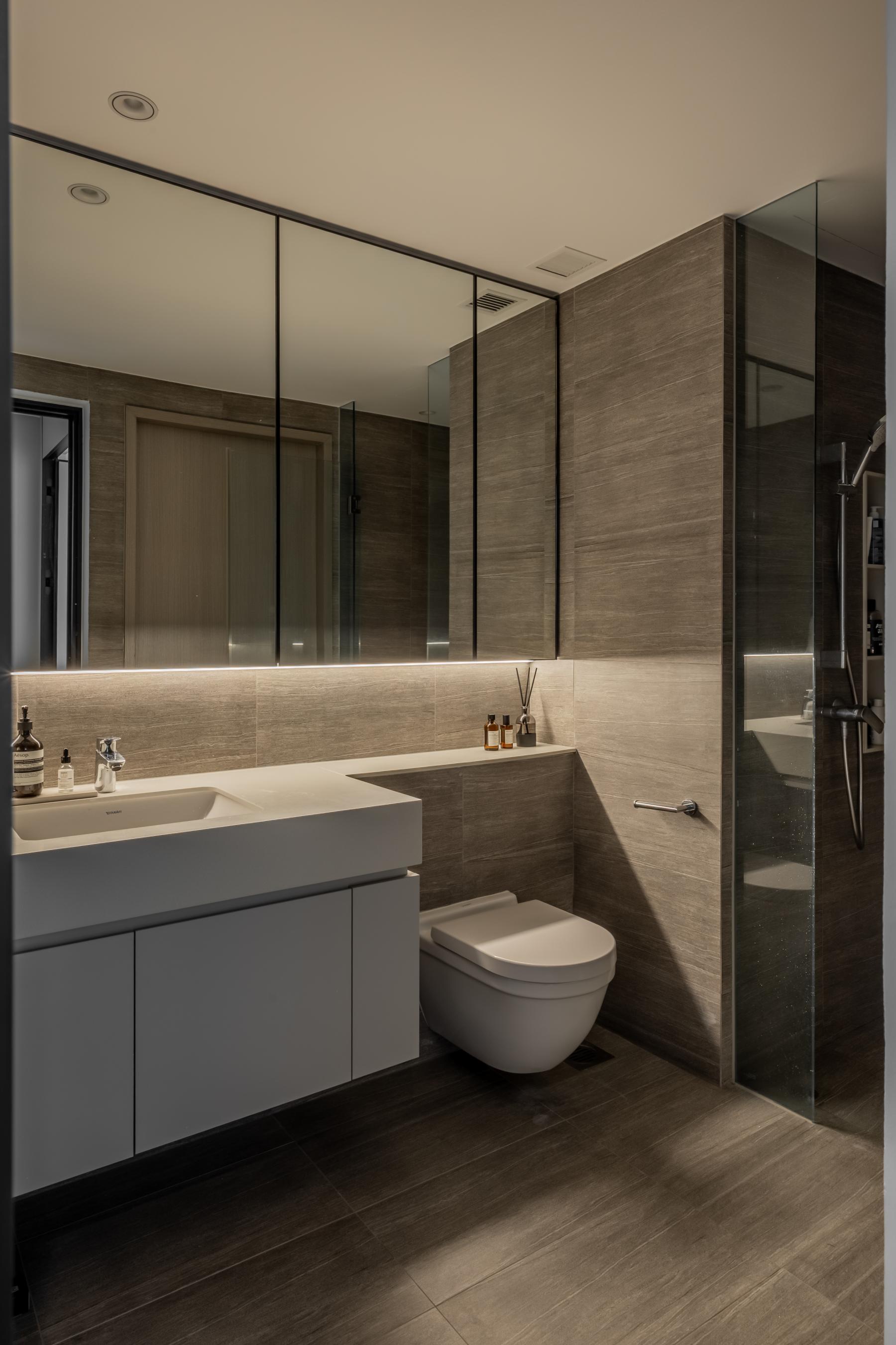 Contemporary Bathroom with Mirror and Shower Screen