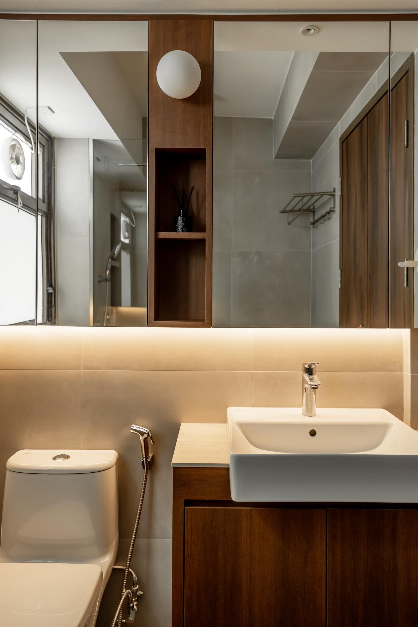 Contemporary Bathroom with Mirror and Storage Cabinets