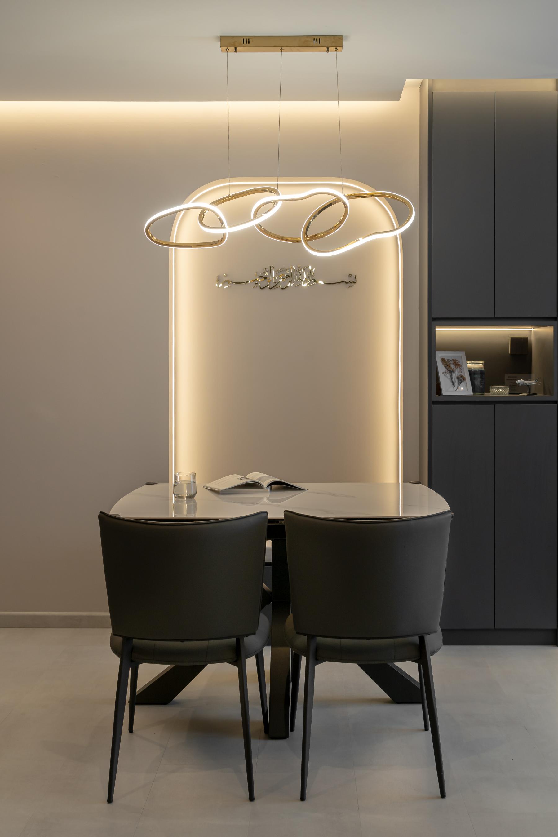 Contemporary Dining Room with Cove Lighting and Dining Table