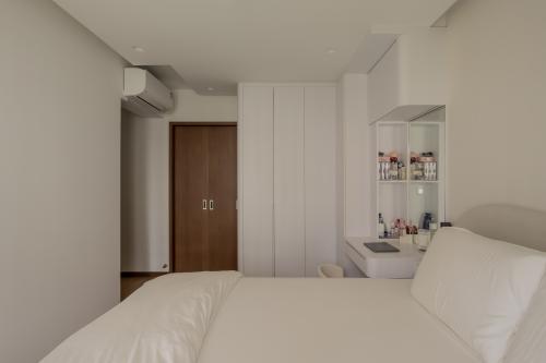 Scandinavian Bedroom at 952 tampines st.96