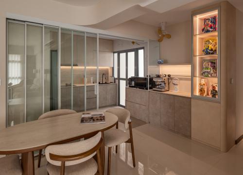 Minimalist Dining Room at 246B KEBUN BAHRU EDGE