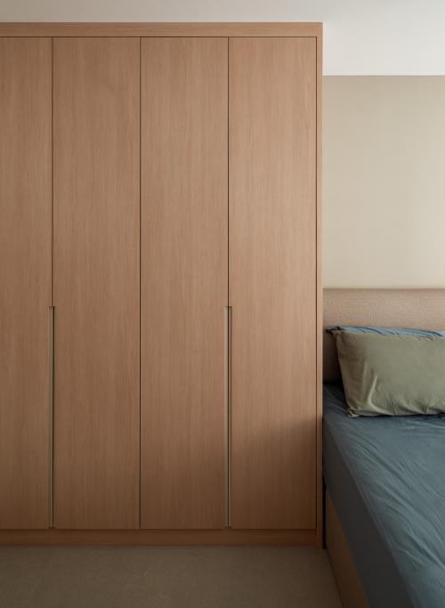 Scandinavian Bedroom at 75B, CIRCUIT ROAD,