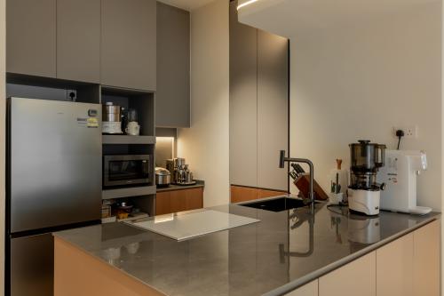 Minimalist Kitchen at Seletar Park