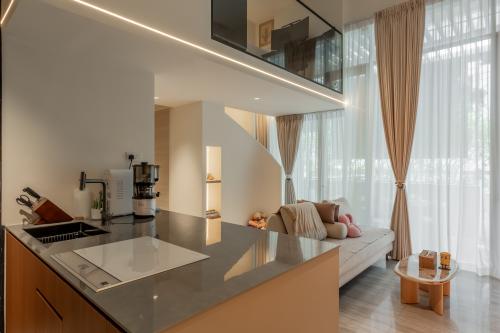Minimalist Kitchen at Seletar Park