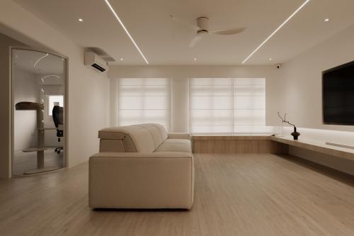Minimalist Living Room at 997B Buangkok