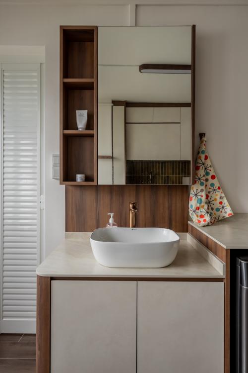 Scandinavian Bathroom at Resale 4 Room HDB @ Delta Ave