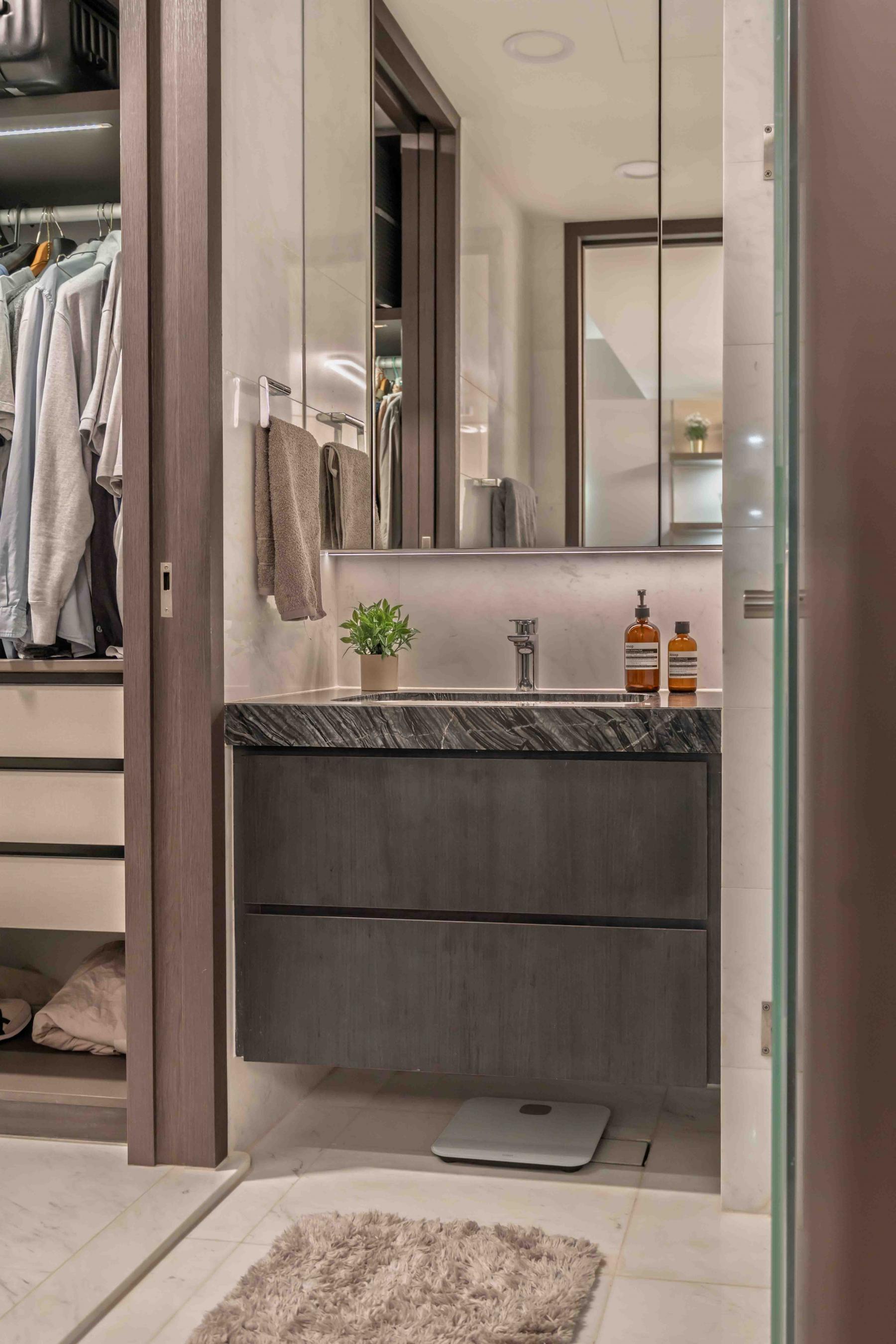 Modern Bathroom with Wash Basins and Bathroom Lighting