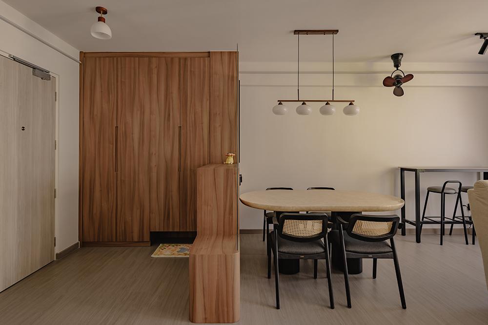 Scandinavian Dining Room with Vinyl Flooring and Ceiling Fan