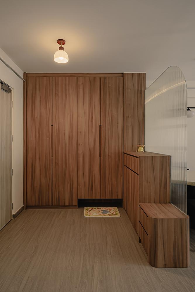 Scandinavian Foyer with Settee and Vinyl Flooring