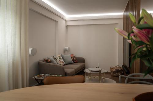 Modern Living Room at Boon Tiong Road