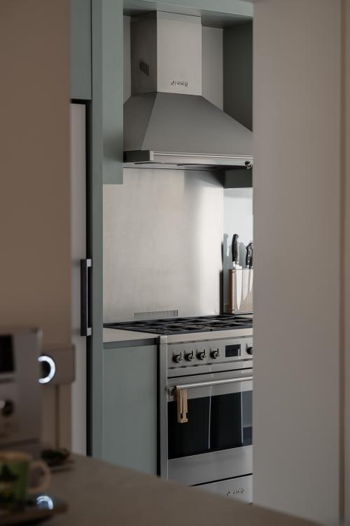 Modern Kitchen at Boon Tiong Road