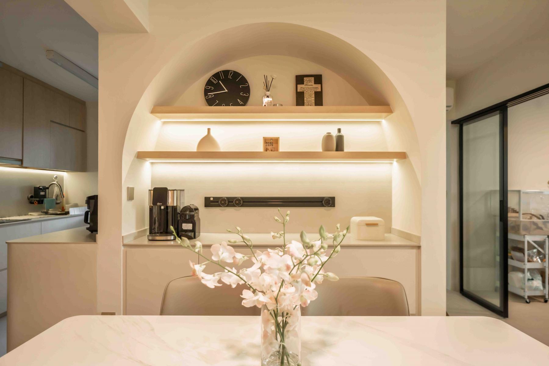 Scandinavian Dining Room with Chandelier and Dining Table