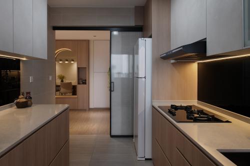 Contemporary Kitchen at 4 Room HDB @ Grove Spring Yishun