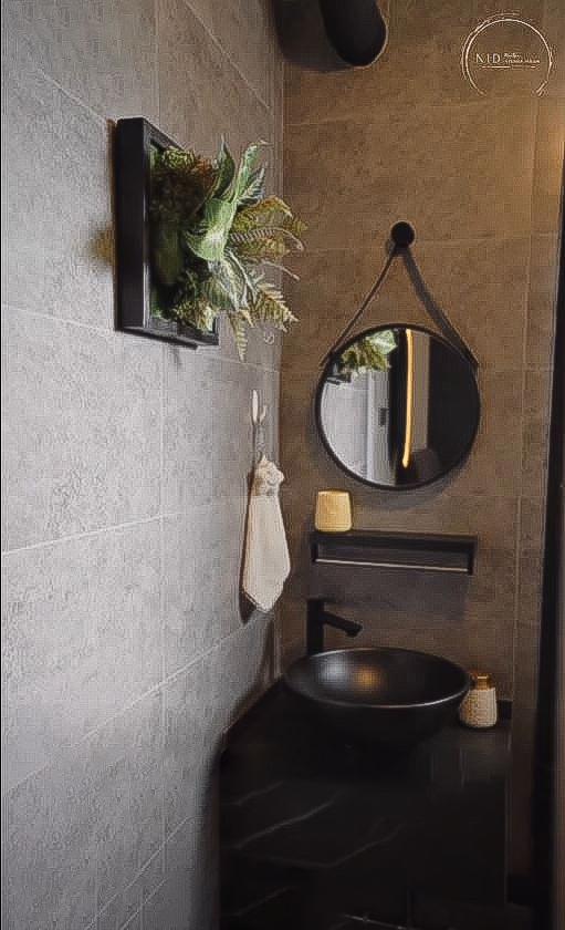 Scandinavian Bathroom with Countertop and Homogeneous Tiles
