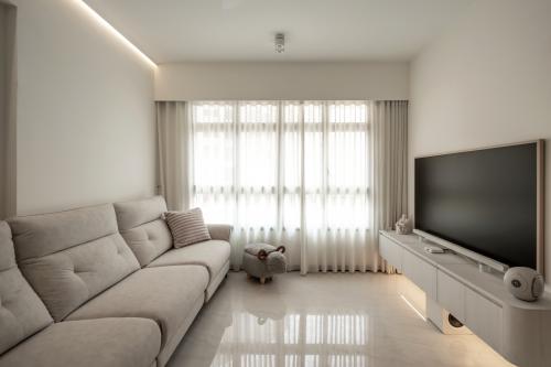 Modern Living Room at Macpherson Weave 95B Circuit Road