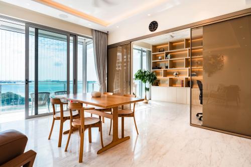 Minimalist Home Office at 193 Meyer Rd, Aalto Condo