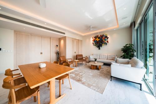 Minimalist Living Room at 193 Meyer Rd, Aalto Condo