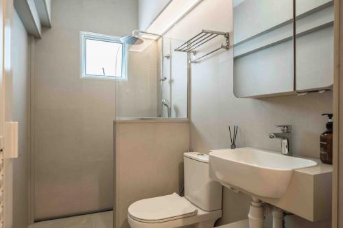 Minimalist Bathroom at 113 Rivervale Walk