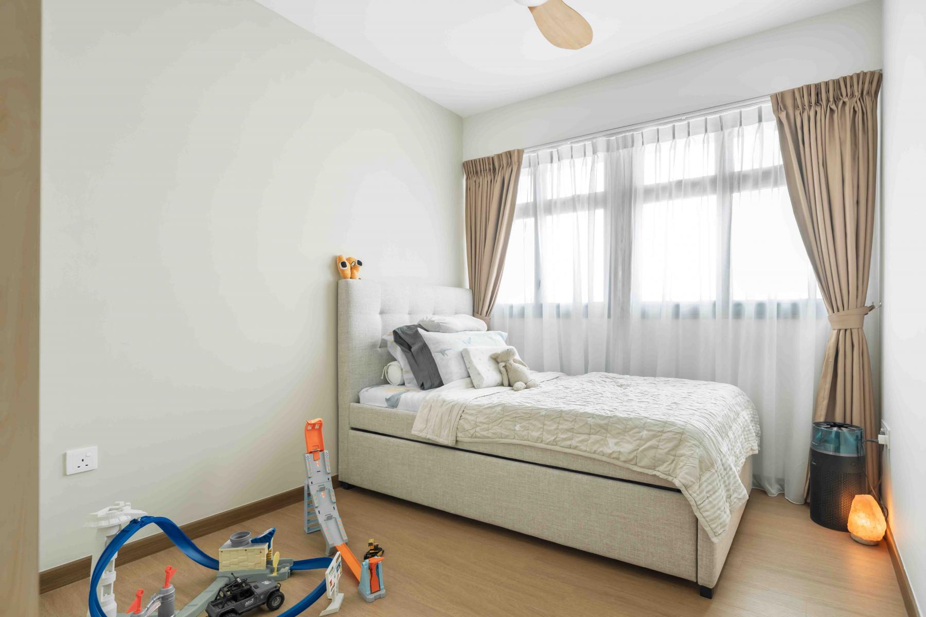 Minimalist Bedroom with Wood Flooring and Bay Window