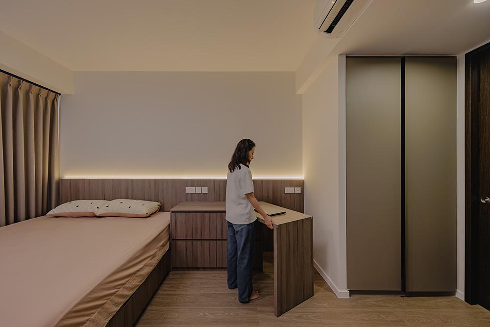 Minimalist Bedroom with Vinyl Flooring and Feature Wall
