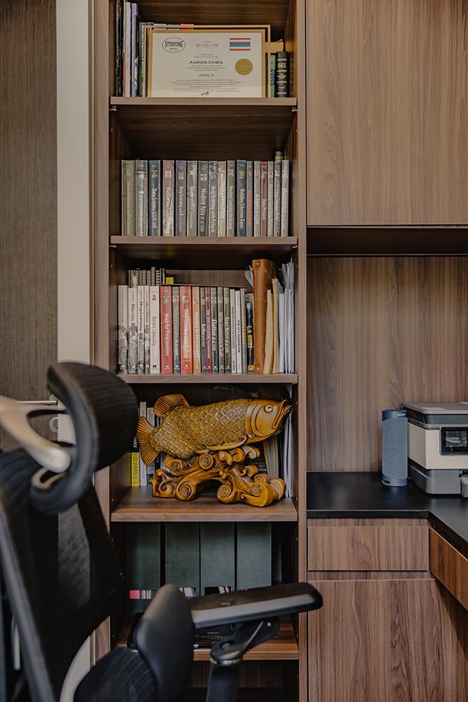Minimalist Study with Bookshelf and Desk