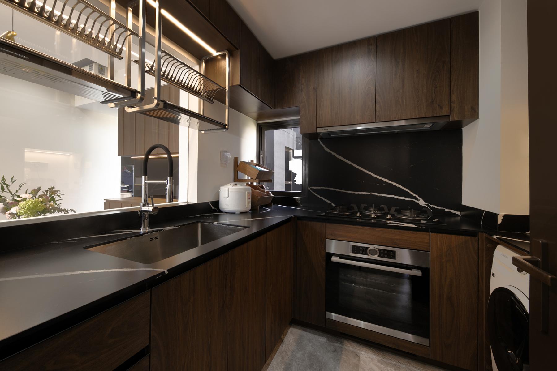 Contemporary Kitchen with Cupboard and Kitchen Accessories