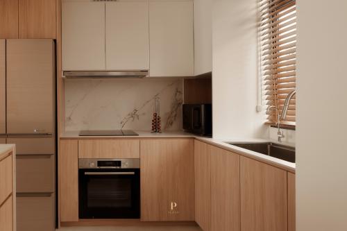 Minimalist Kitchen at 8 Hougang Street 92