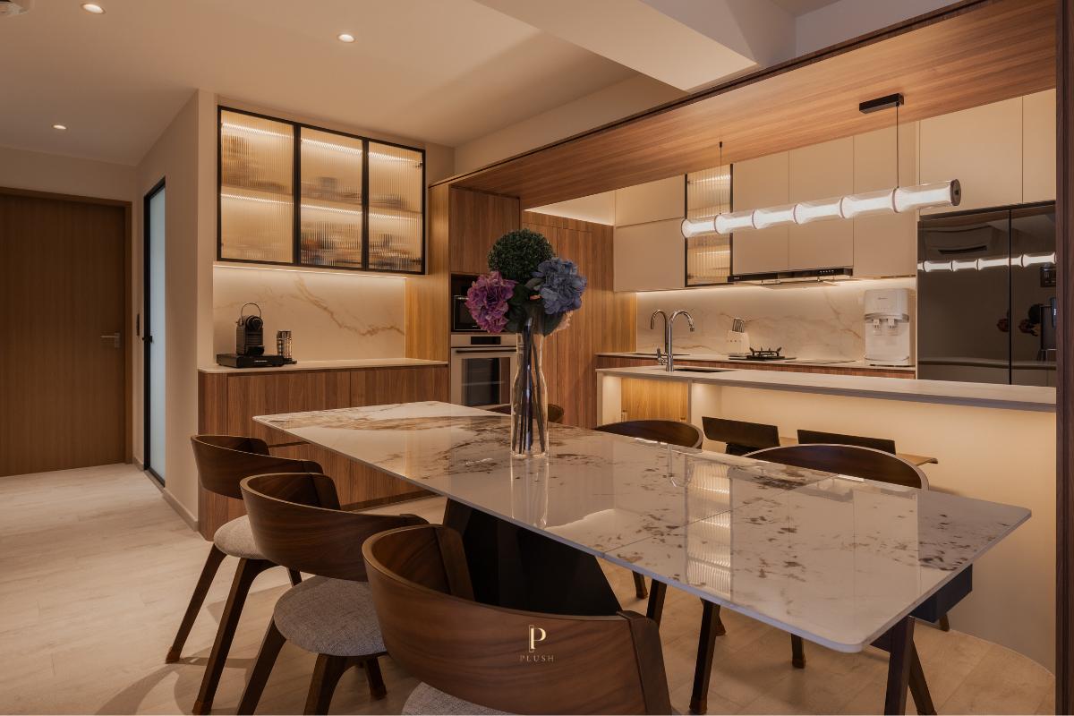 Minimalist Dining Room with Dining Table and Dining Chairs