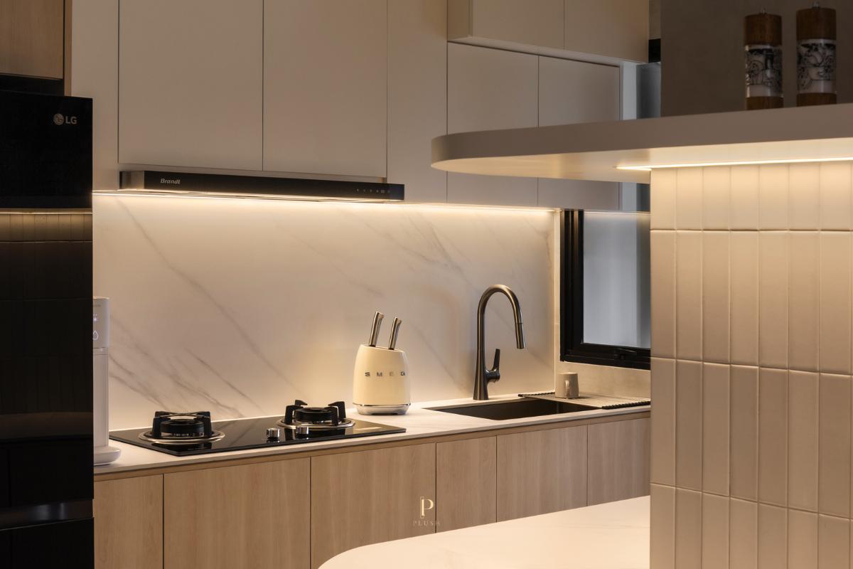 Minimalist Kitchen with Countertop and Kitchen Accessories