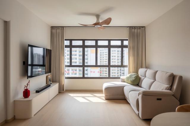 Asian Living Room with Vinyl Flooring and Flooring