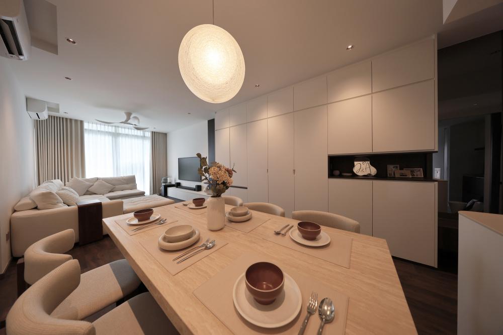 Resale 3 Bedroom Condo @ Compassvale Bow