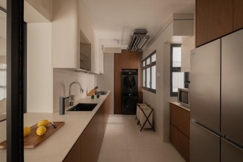 Minimalist Kitchen at 307B Tengah