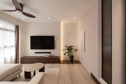 Contemporary Living Room at Plantation Village