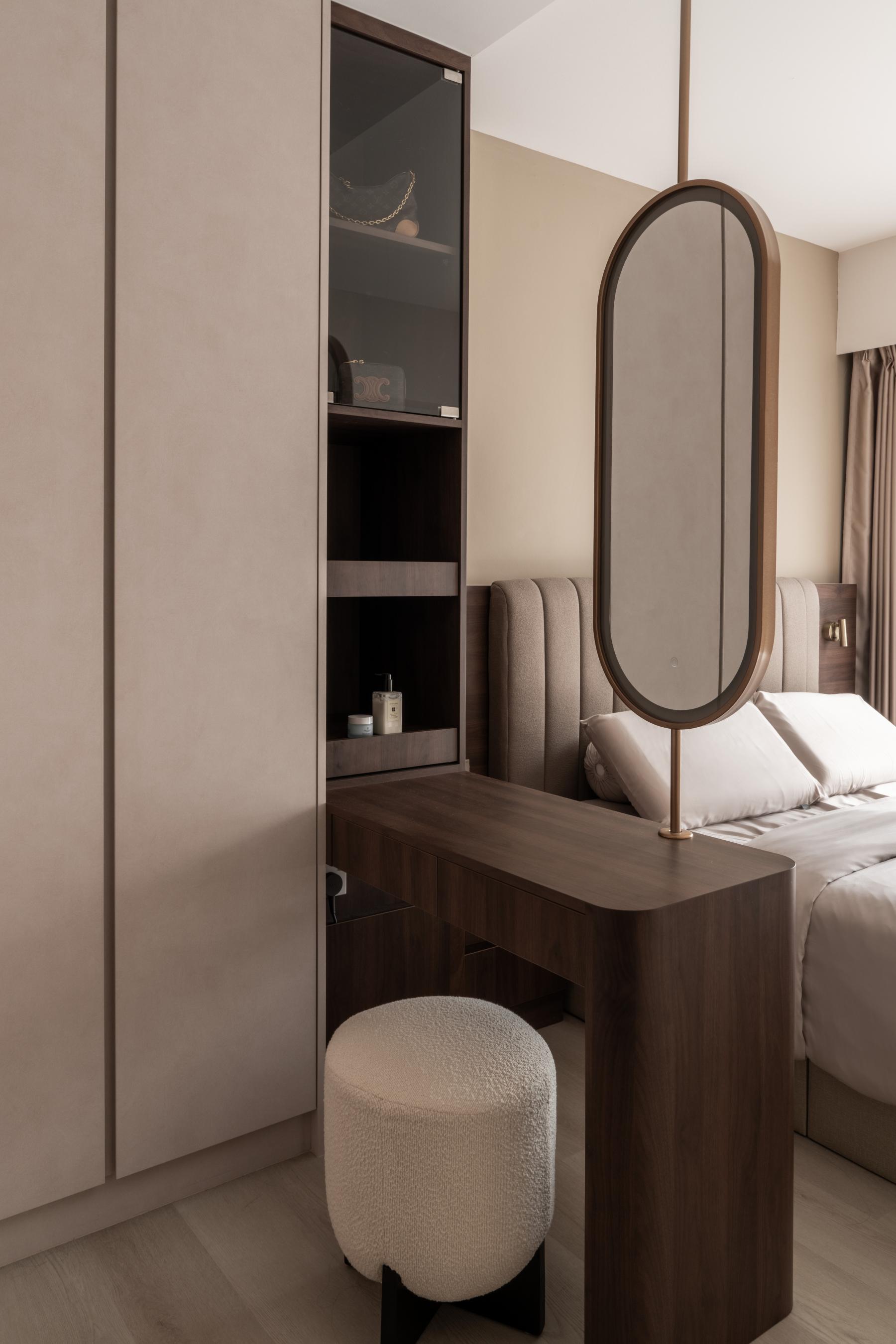 Contemporary Bedroom with Dressing Table and Blinds