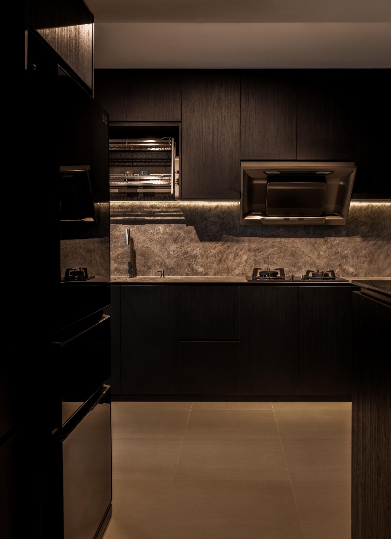 Minimalist Kitchen with Countertop and Kitchen Island