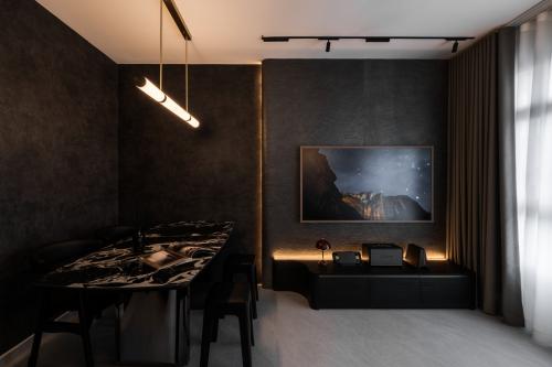 Minimalist Living Room at Macpherson Weave