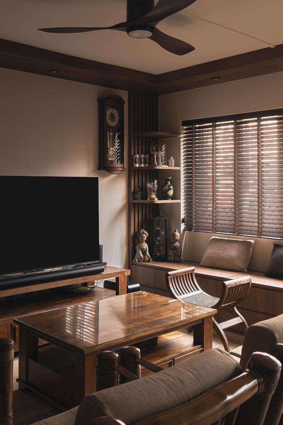 Contemporary Living Room with Settee and Sofa