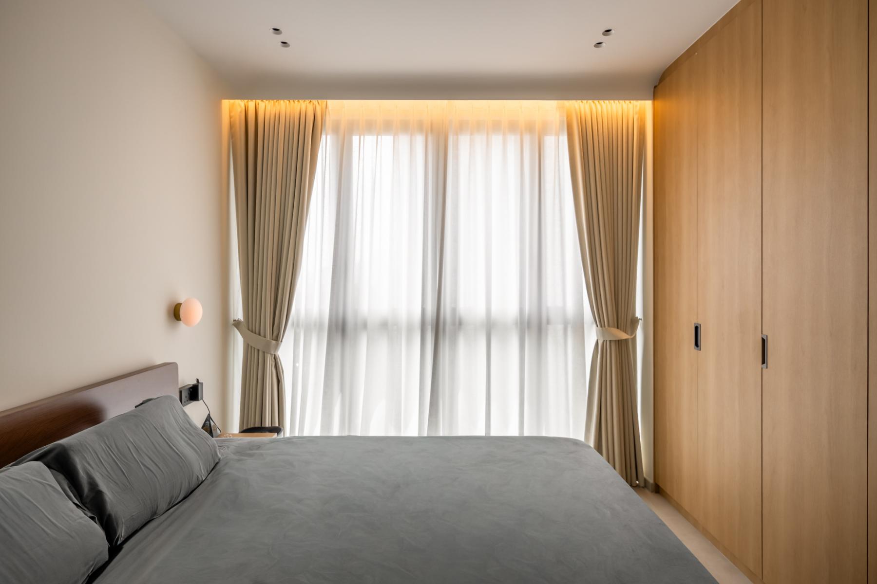 Asian Bedroom with Cove Lighting and Wardrobe