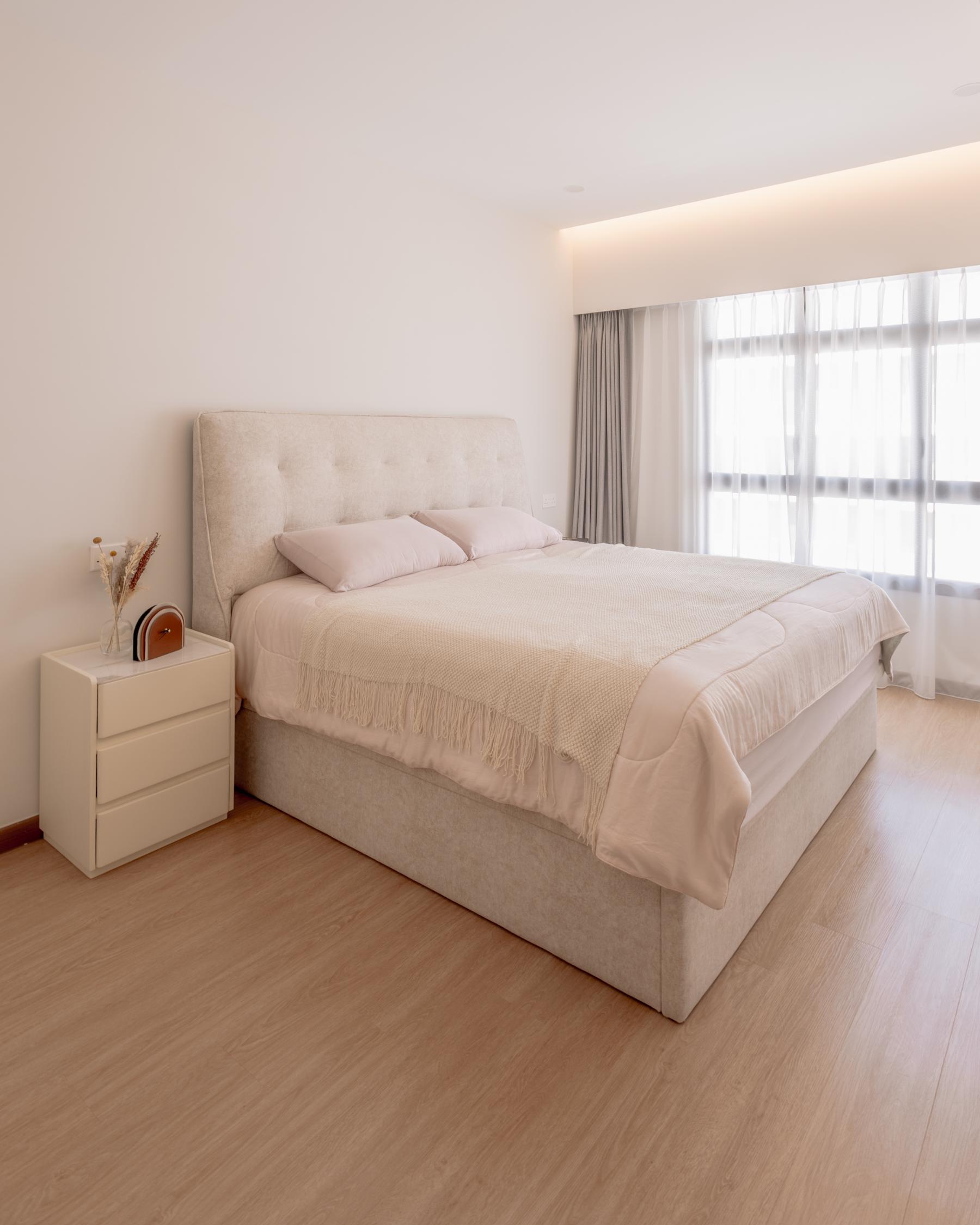 Minimalist Bedroom with Vinyl Flooring and Cove Lighting