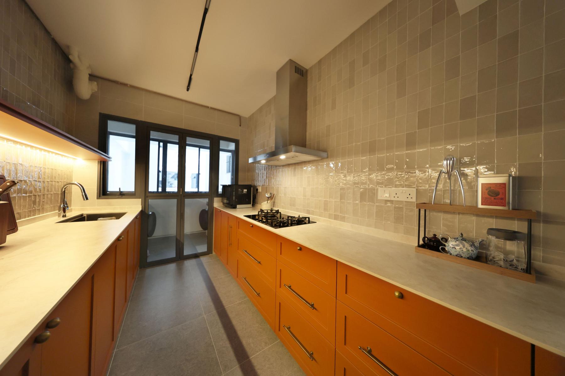 Contemporary Kitchen with Kitchen Window and Kitchen Accessories