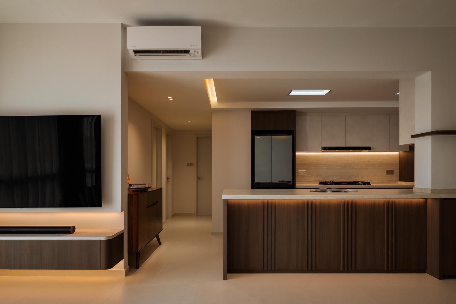 Contemporary Kitchen with Kitchen Island and Open Kitchen