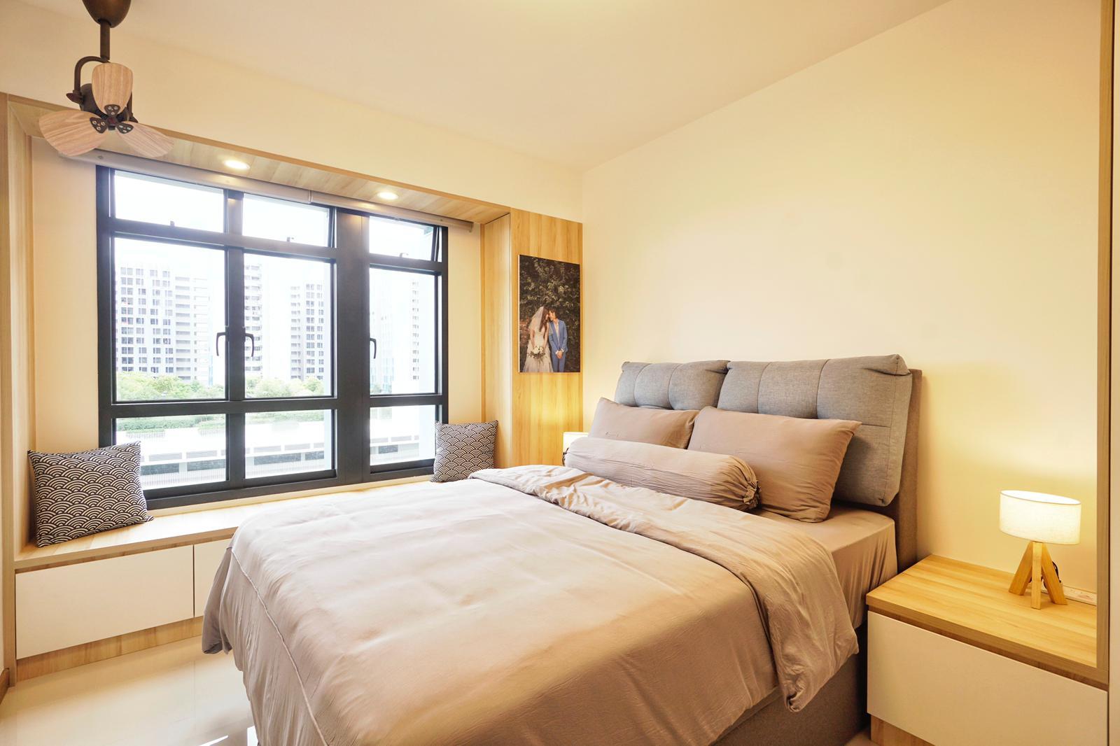 Asian Bedroom with Bay Window and Roller Blinds