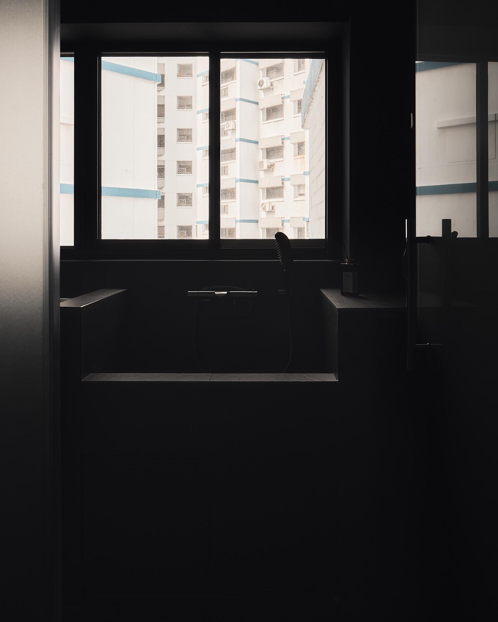 Contemporary Service Yard with Washing Machine and Laundry Area