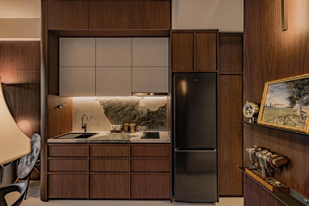 Modern Kitchen with Countertop and Open Kitchen