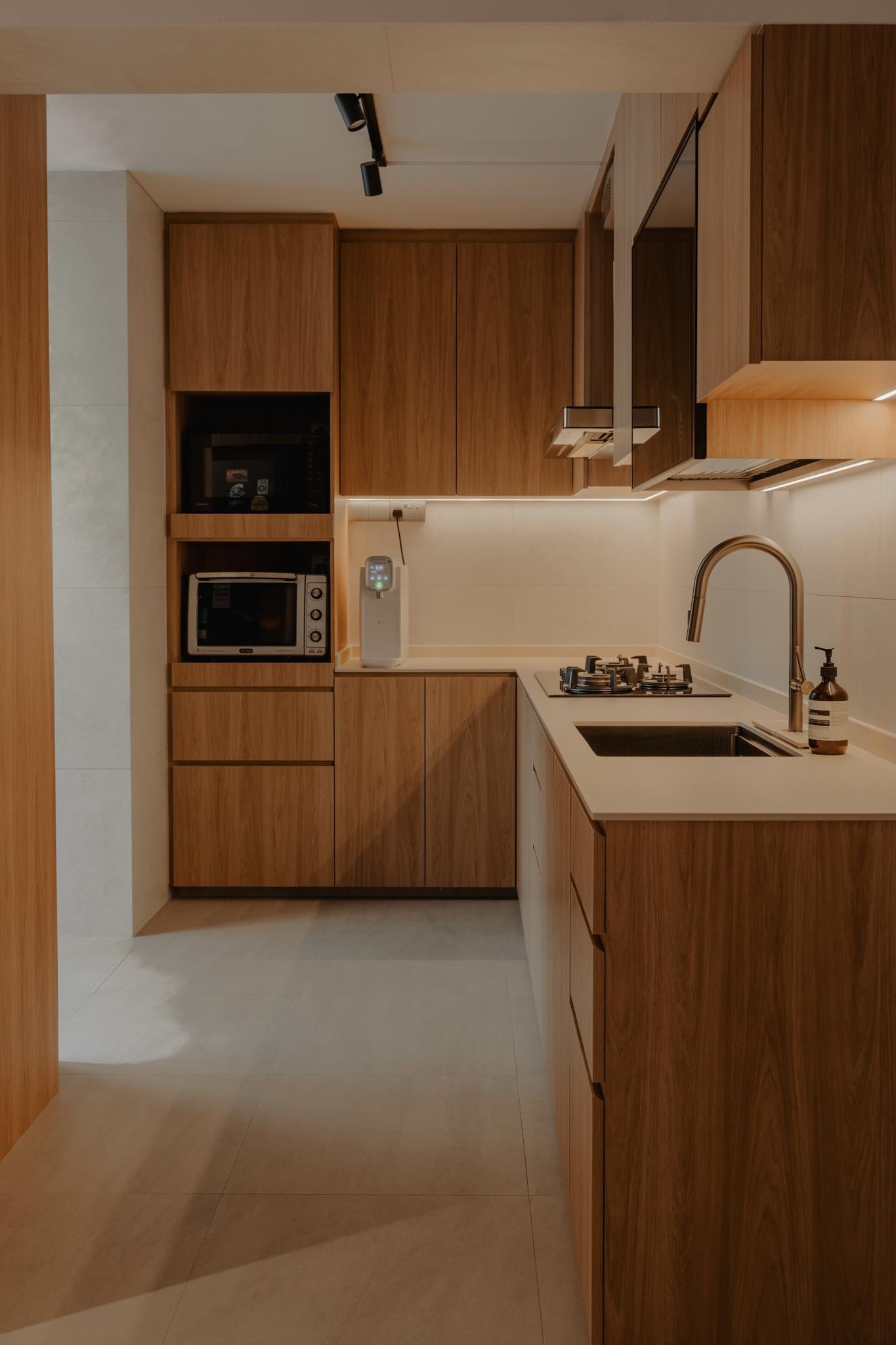Scandinavian Kitchen with Countertop and Drop Light