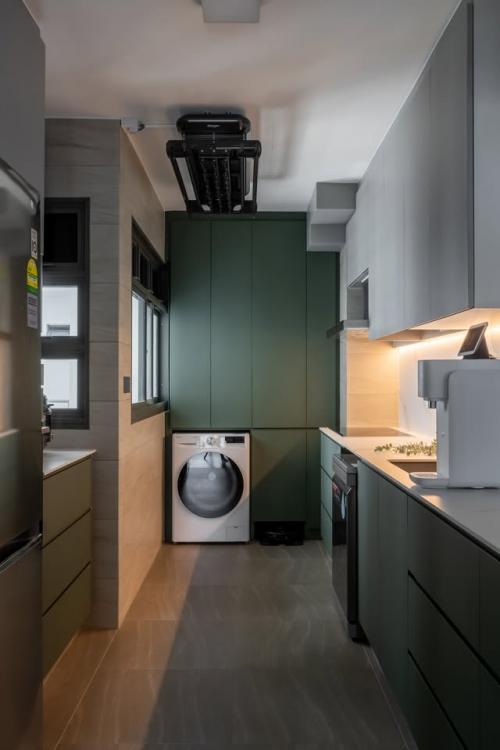 Modern Kitchen at 662C Tampines Street 64