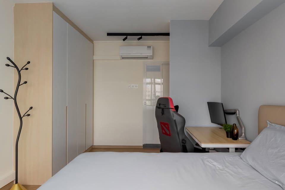Modern Bedroom with Wardrobe and Single Bed