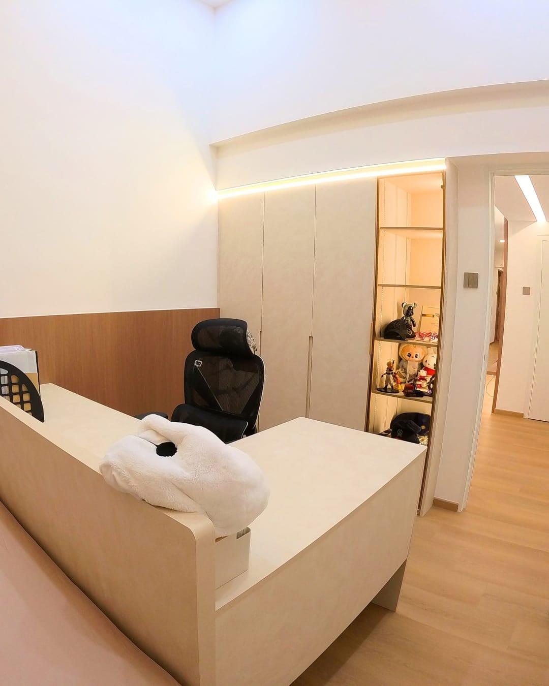 Asian Bedroom with Vinyl Flooring and Cove Lighting