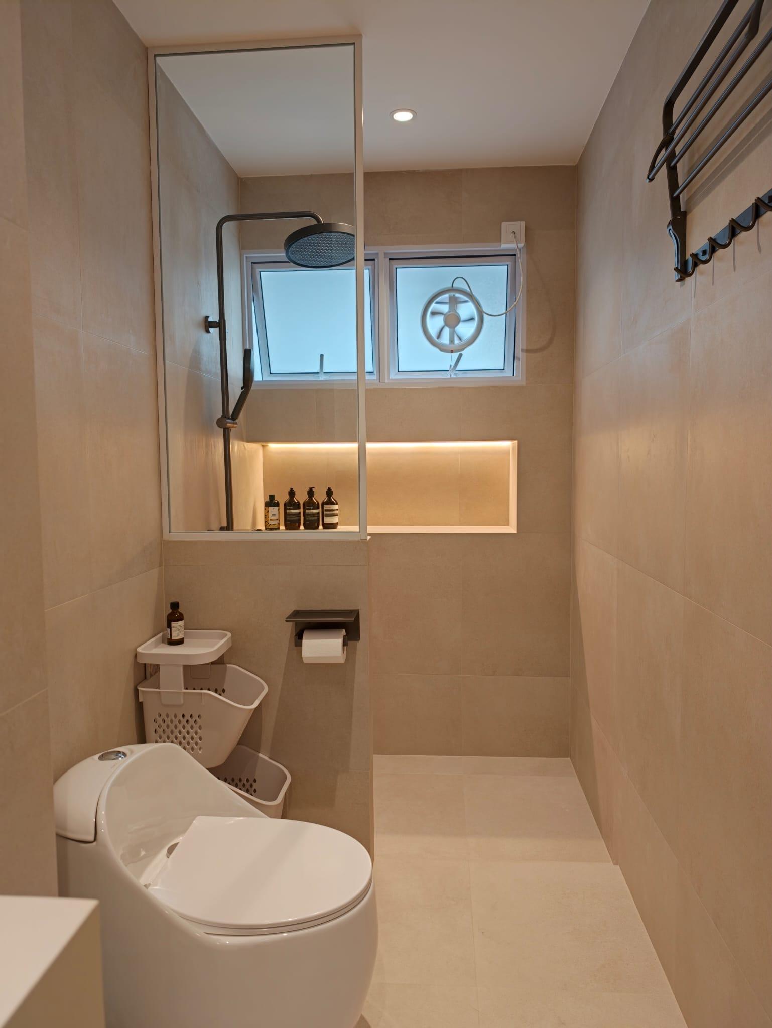 Asian Bathroom with Homogeneous Tiles and Mirror