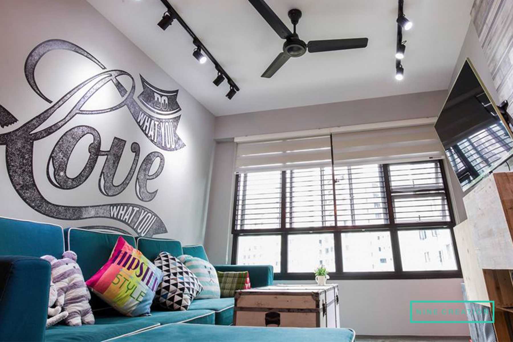 Modern Living Room with Wallpaper and Ceiling Fan